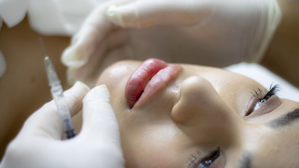Fillers  den moderna lösningen för ungdomlig hud