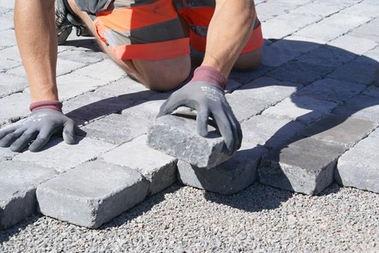 Markarbete: Grunden för hållbara ytor och trygga projekt